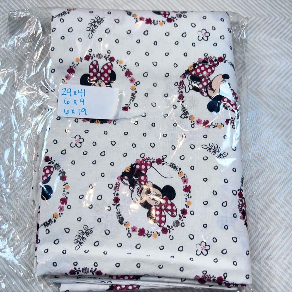Minnie Mouse Floral Cotton Patterned Fabric